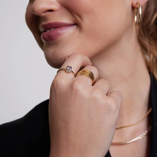 złoty pierścionek z ametrynem i diamentami2.jpg