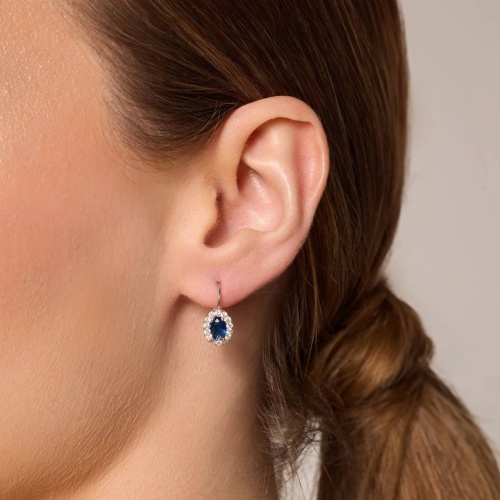 srebrne kolczyki z niebieską cyrkonią.jpg